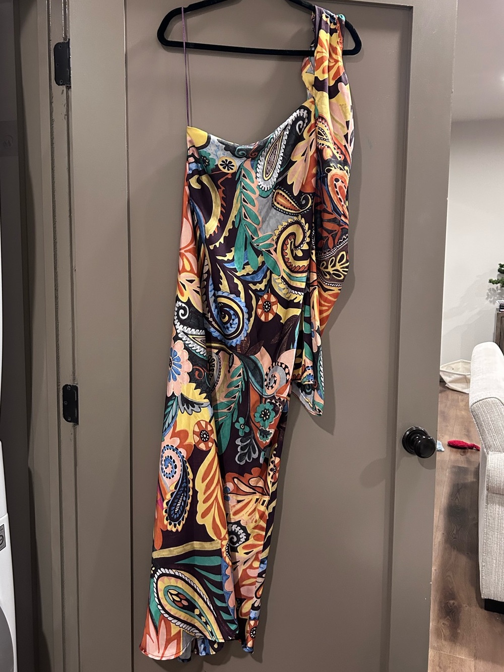 Zara one shoulder paisley tropical one shoulder maxi dress